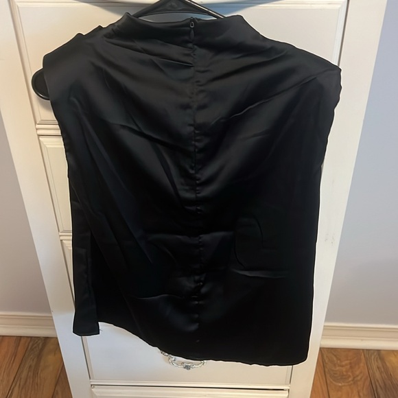 Top! - Picture 5 of 6